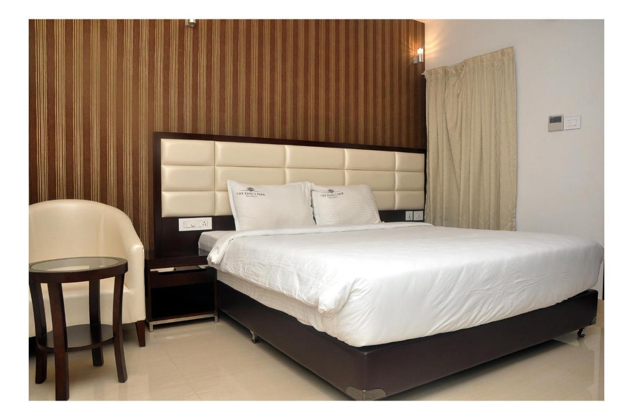 The Kings Park Residency Hotell Chennai Exteriör bild