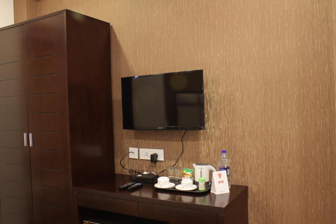 The Kings Park Residency Hotell Chennai Exteriör bild
