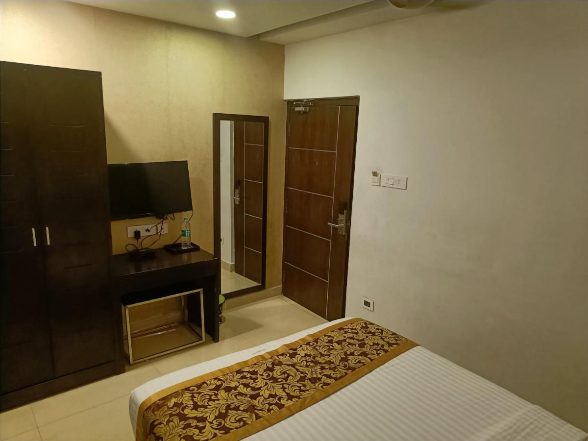 The Kings Park Residency Hotell Chennai Exteriör bild