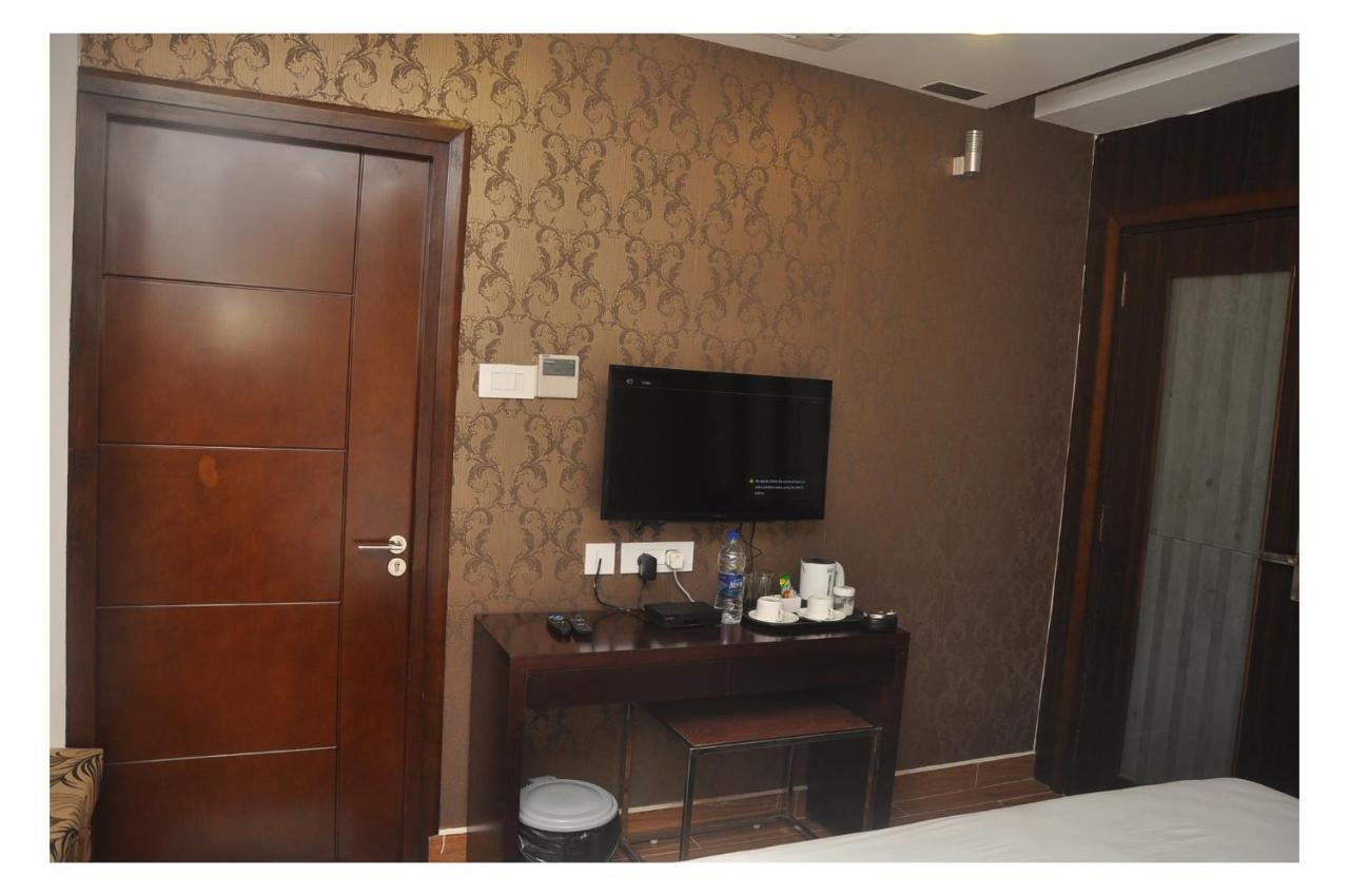 The Kings Park Residency Hotell Chennai Exteriör bild