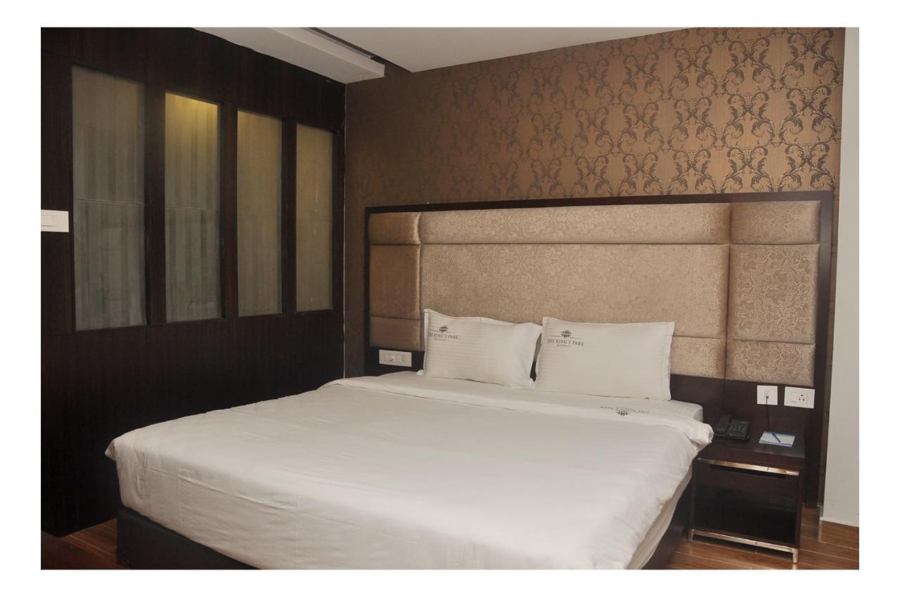 The Kings Park Residency Hotell Chennai Exteriör bild