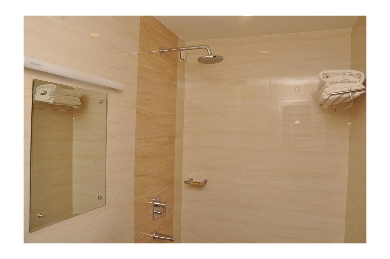 The Kings Park Residency Hotell Chennai Exteriör bild